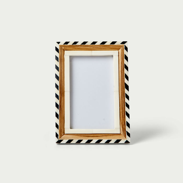 Picture Frame (Tapered Detail)