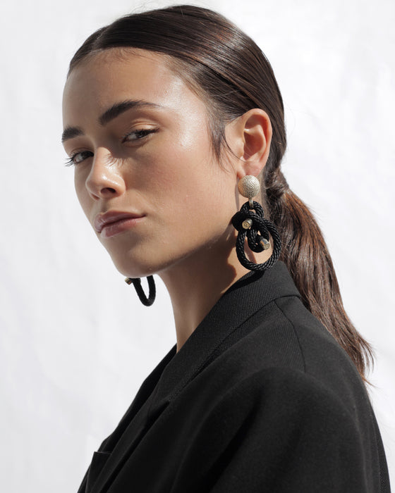 Pichulik Shimenawa Earrings (Black)